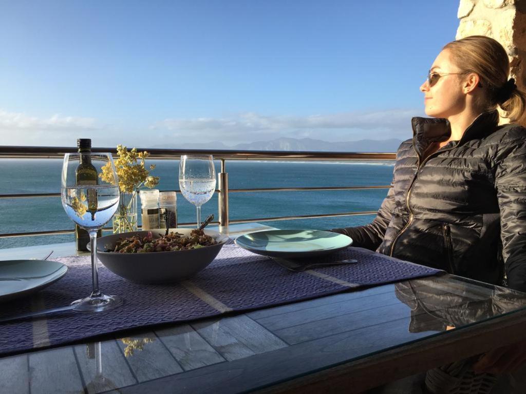 Kleinzee Oceanfront Guesthouse Gansbaai Εξωτερικό φωτογραφία