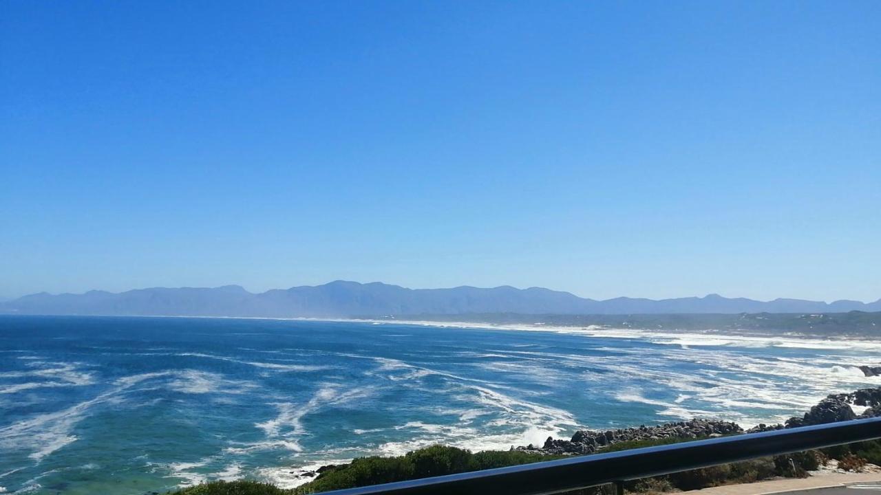 Kleinzee Oceanfront Guesthouse Gansbaai Εξωτερικό φωτογραφία