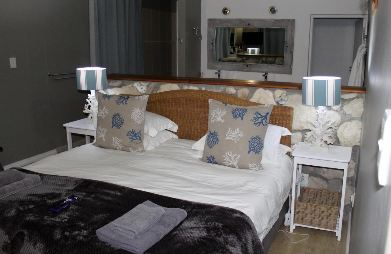 Kleinzee Oceanfront Guesthouse Gansbaai Εξωτερικό φωτογραφία