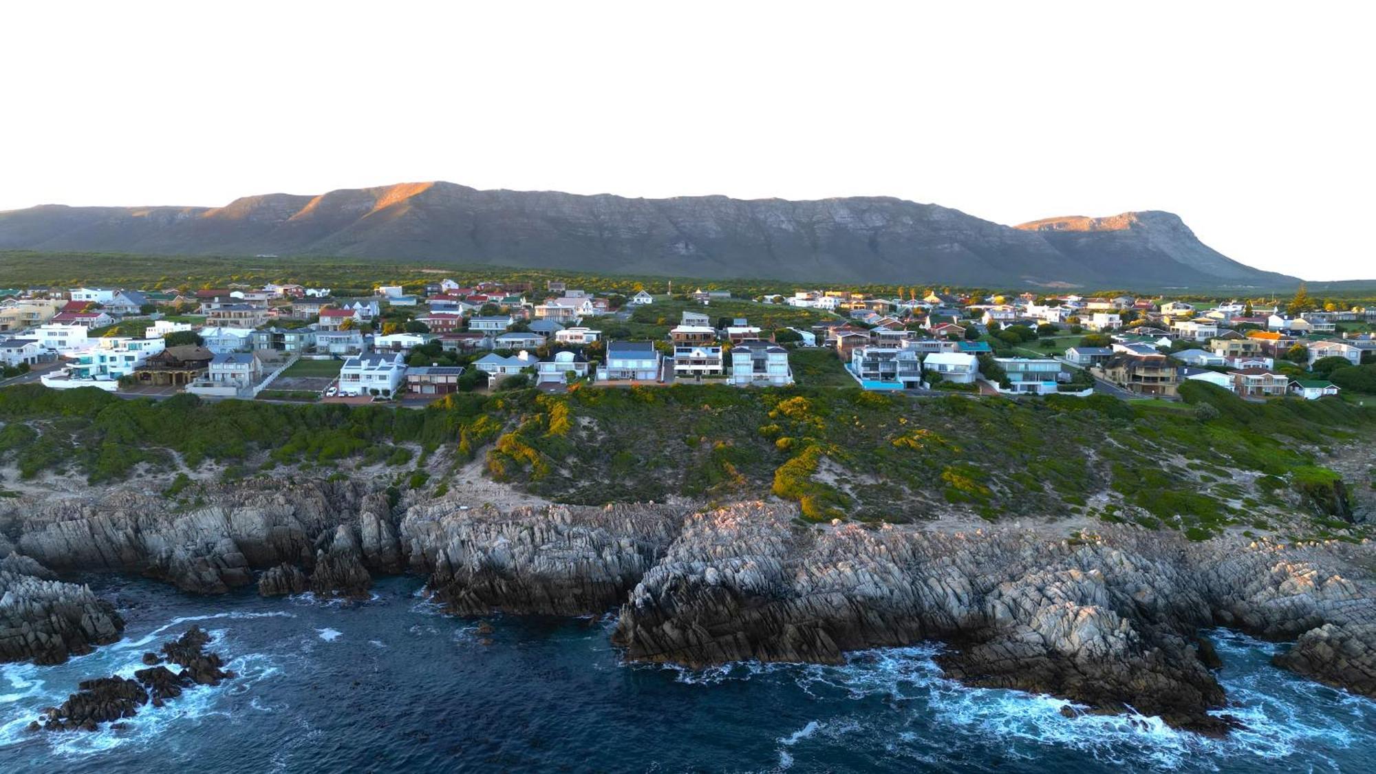 Kleinzee Oceanfront Guesthouse Gansbaai Εξωτερικό φωτογραφία